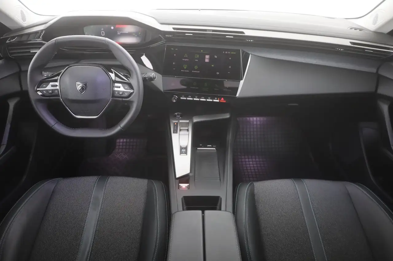 Peugeot 308 1.2 PureTech 130 LED Navi Kamera — معرض صور السيارة 10