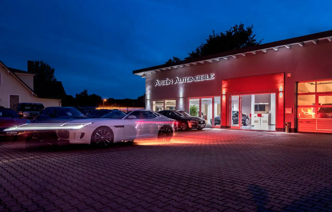 Land Rover Range Rover Sport P550e Autobiography Hybrid — معرض صور السيارة 20