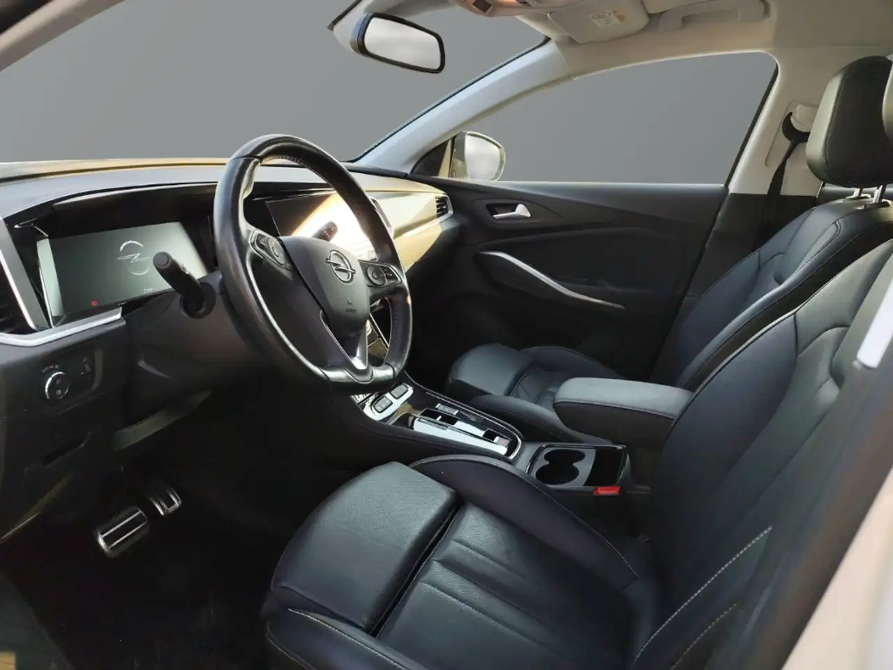 Opel Grandland Ultimate 1.2 Turbo EU6e Automatik SHZ LenkradHZG P — معرض صور السيارة 10
