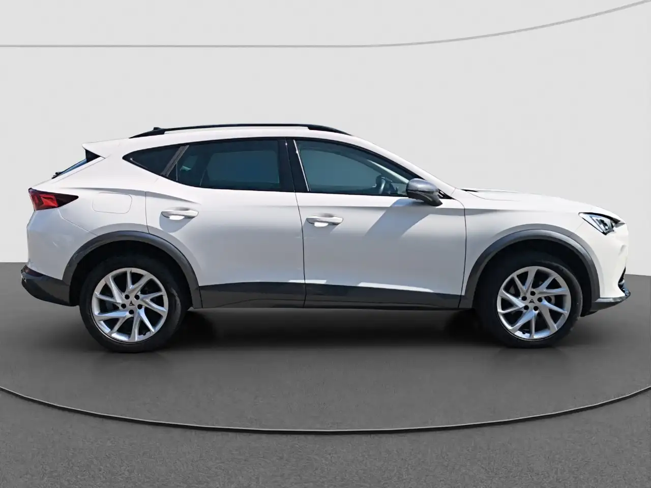 CUPRA Formentor 1.5 TSI ACC PDC SITZH KEYLESS LED — معرض صور السيارة 10
