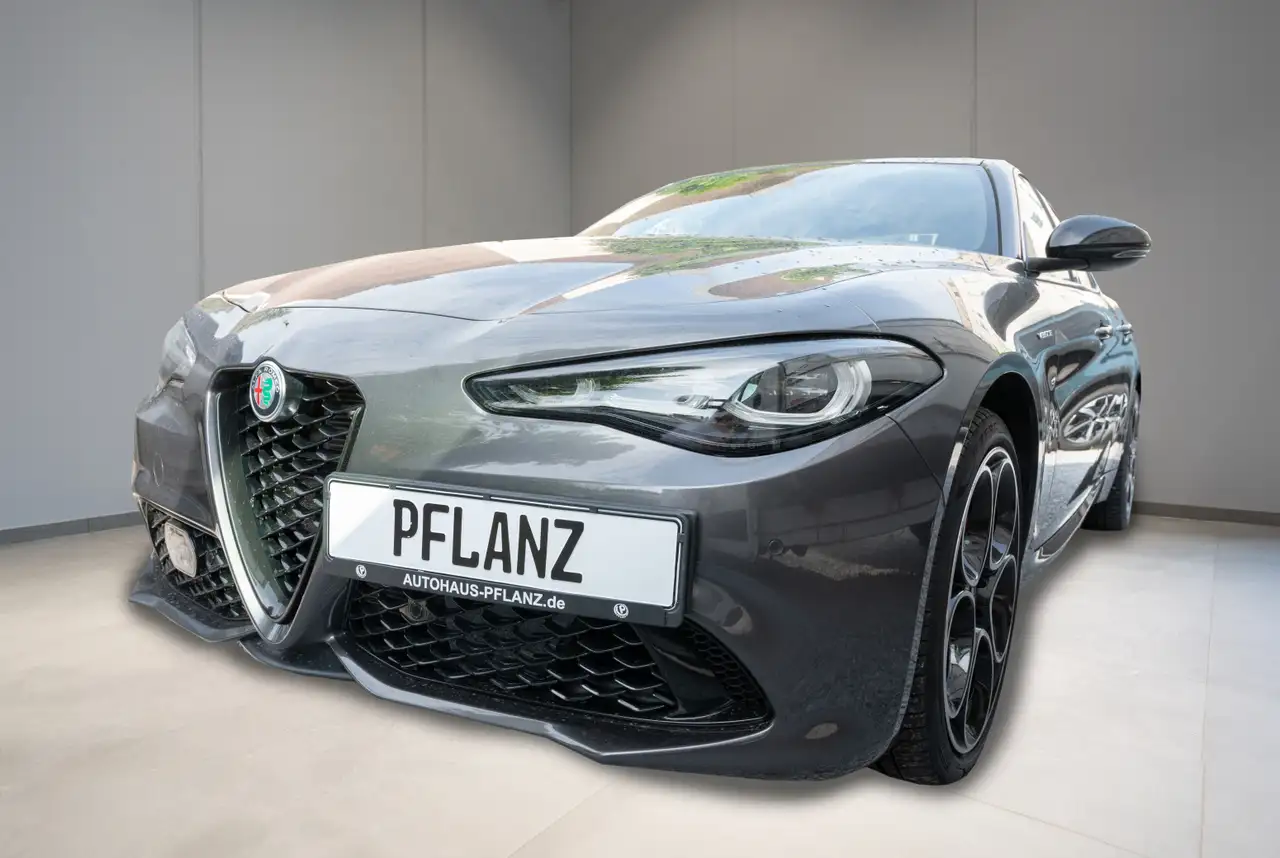 Alfa Romeo Giulia Veloce Q4 2.0 Turbo 16V AT8 *SPORT-PAKET*KOMFORT-PAKET* — Dortmund