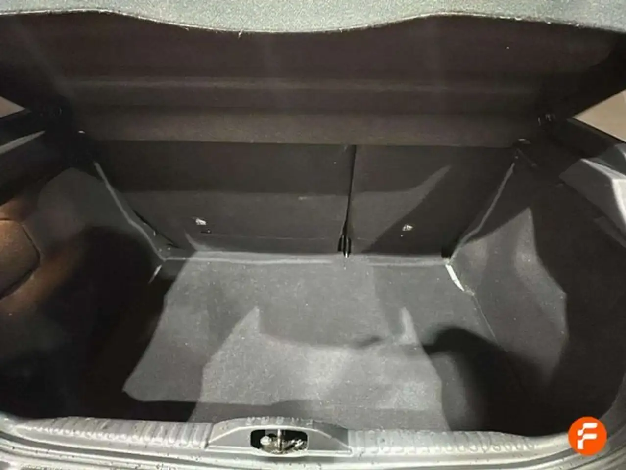 Citroen C3 BlueHDi 75KW (100CV) Plus — Vehicle gallery 15