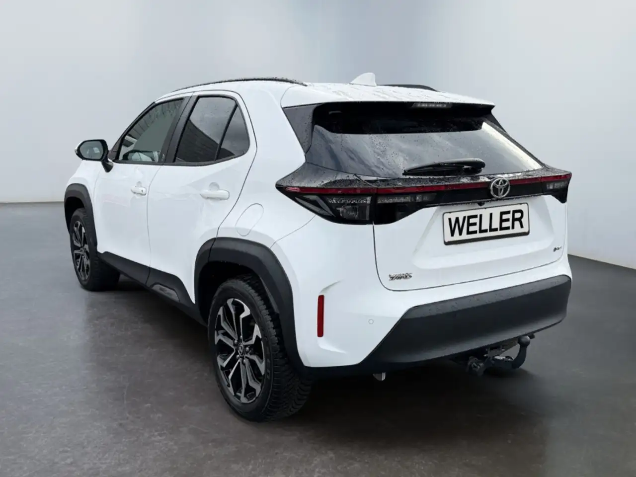 Toyota Yaris Cross 1.5 Hybrid Team D *LED*SHZ*Klima*RCam* — Galería del vehículo 7