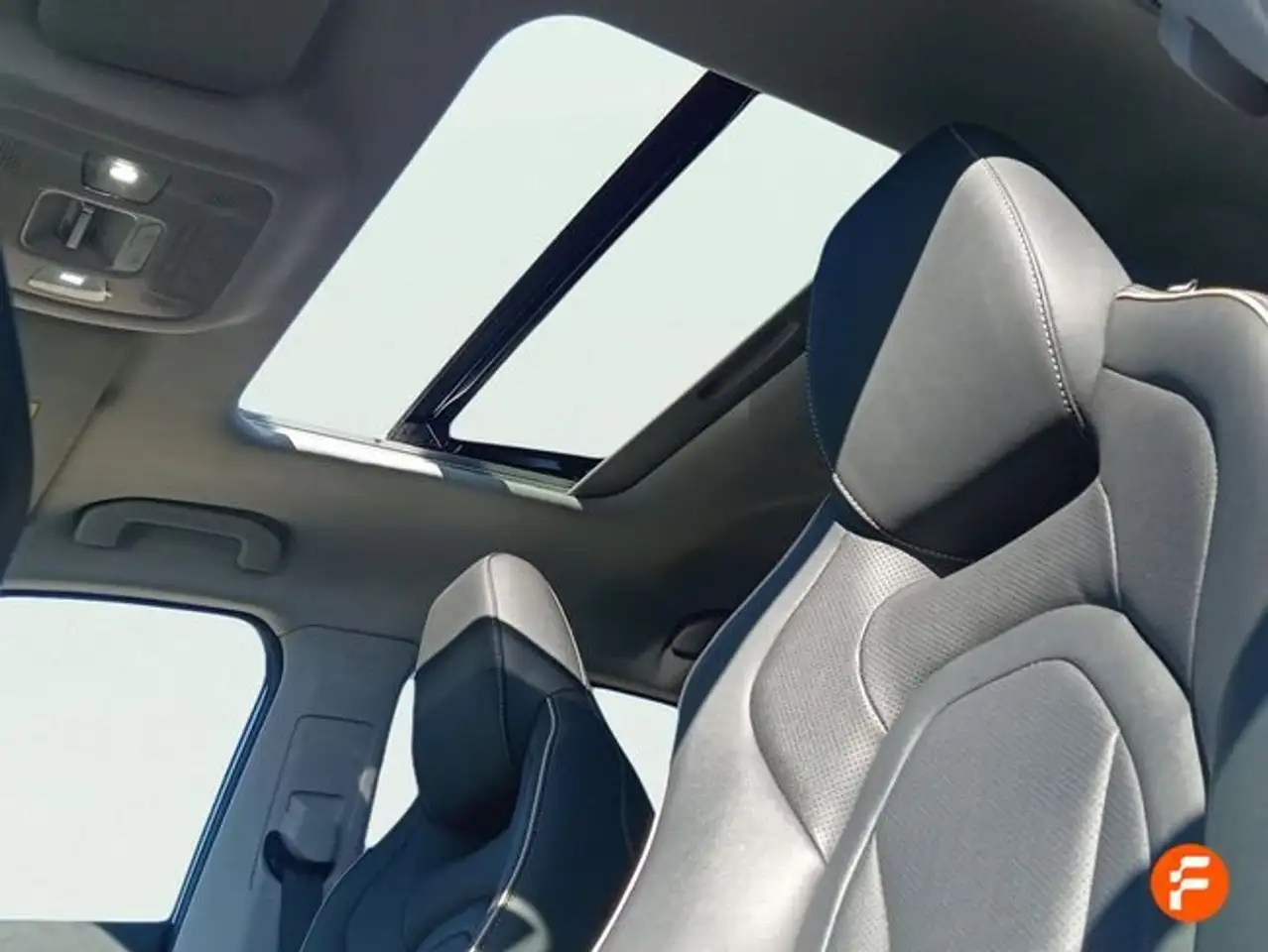 Omoda 5 1.6 T-GDI 136.5kW (185CV) DCT Premium — Galería del vehículo 25