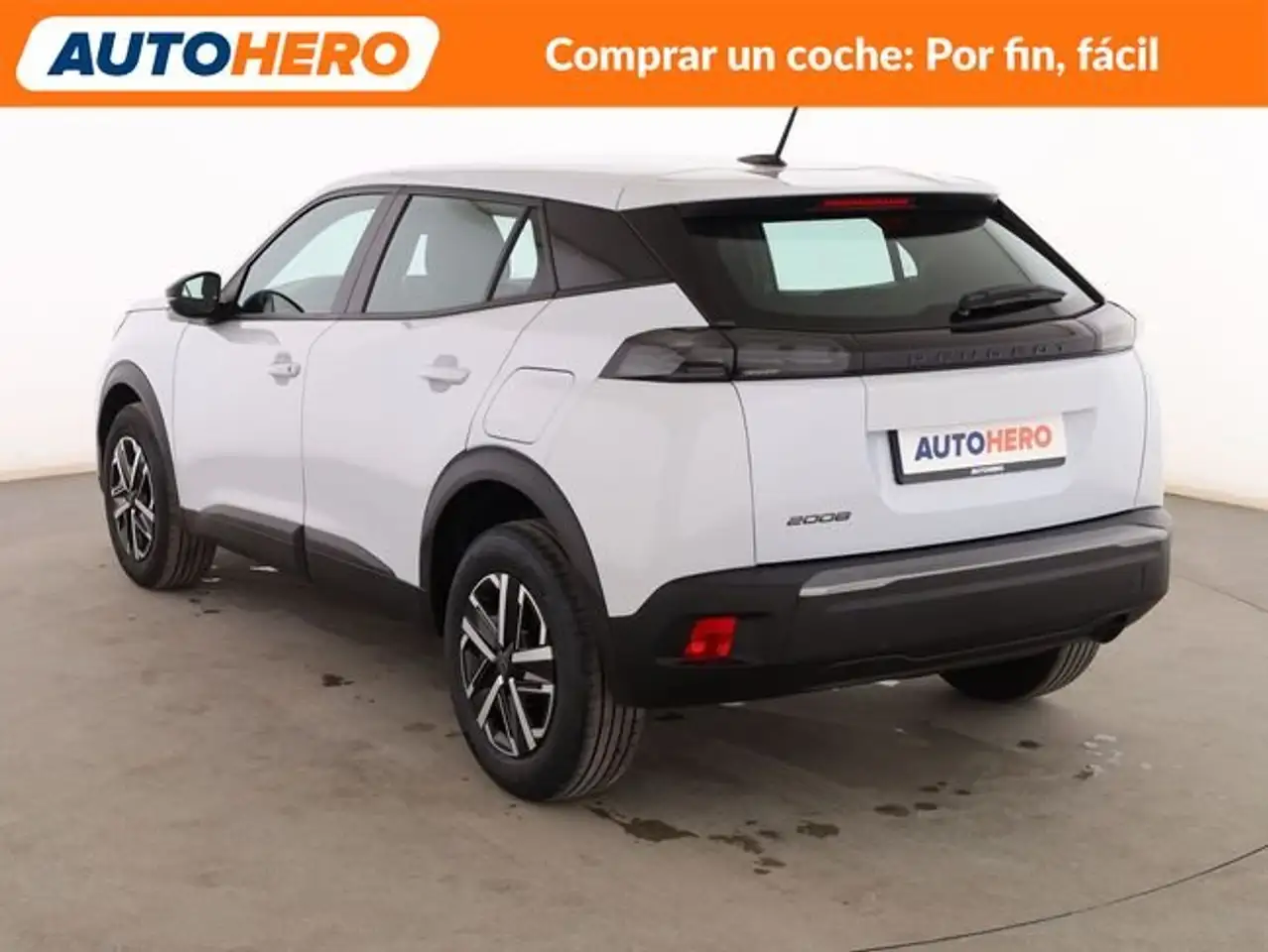 Peugeot 2008 1.2 PureTech Active — Galería del vehículo 4