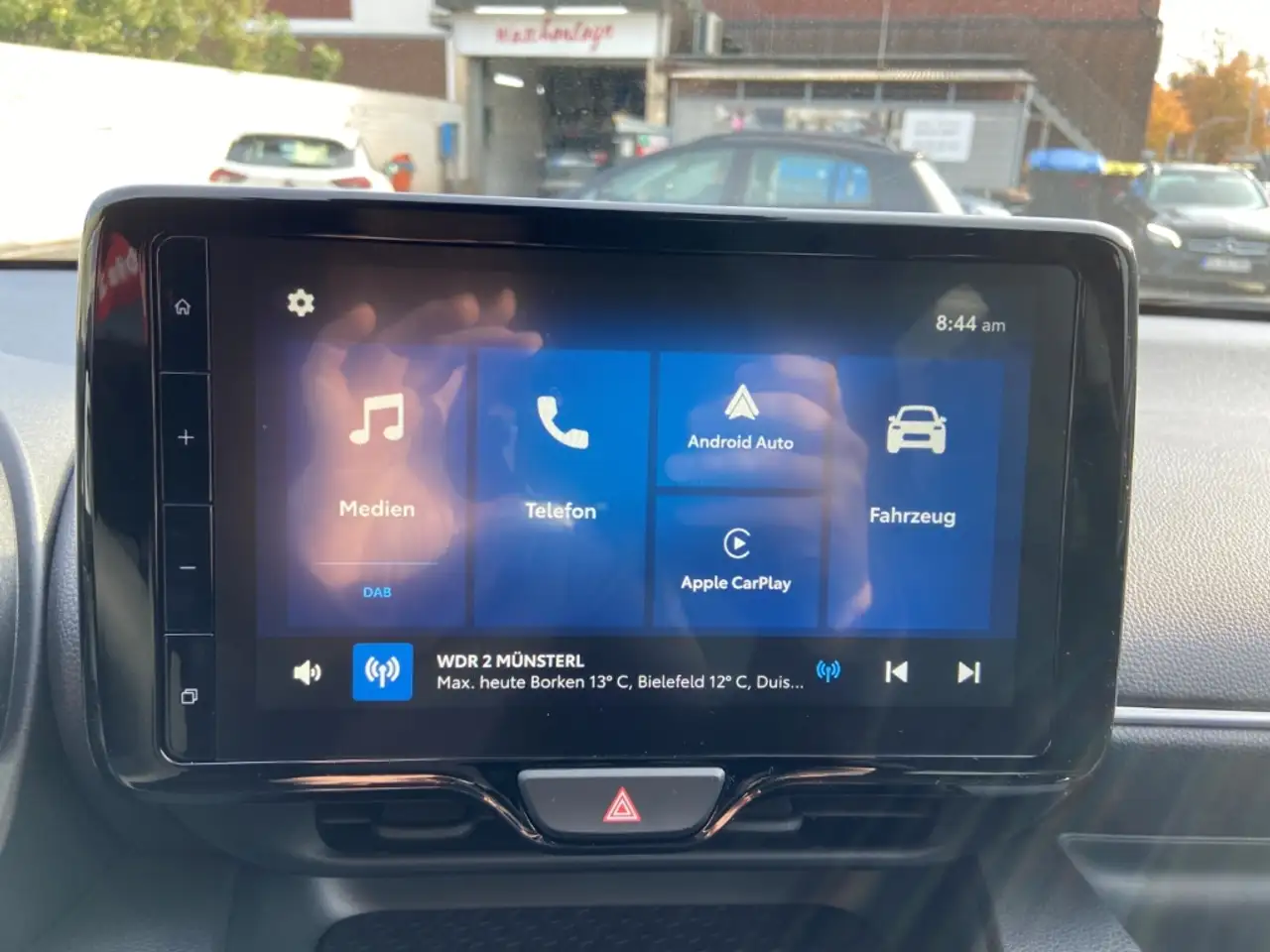 Toyota Yaris Hybrid Team D LED ACC Apple CarPlay Android Auto, — Galerie du véhicule 15