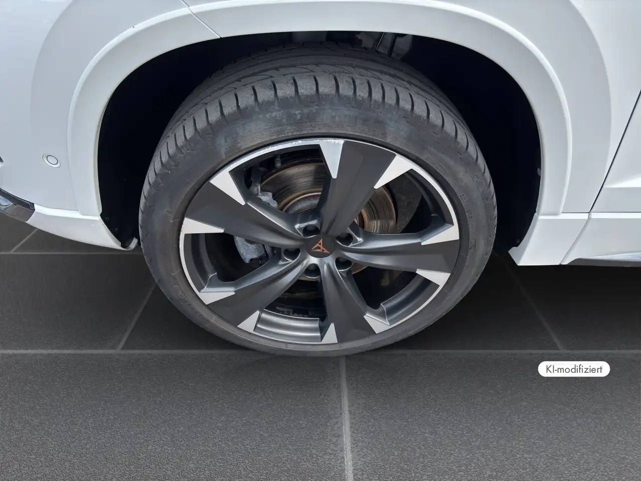 CUPRA Ateca 1.5 TSI RFK NAVI KLIMA EPH CARPLAY — Vehicle gallery 8
