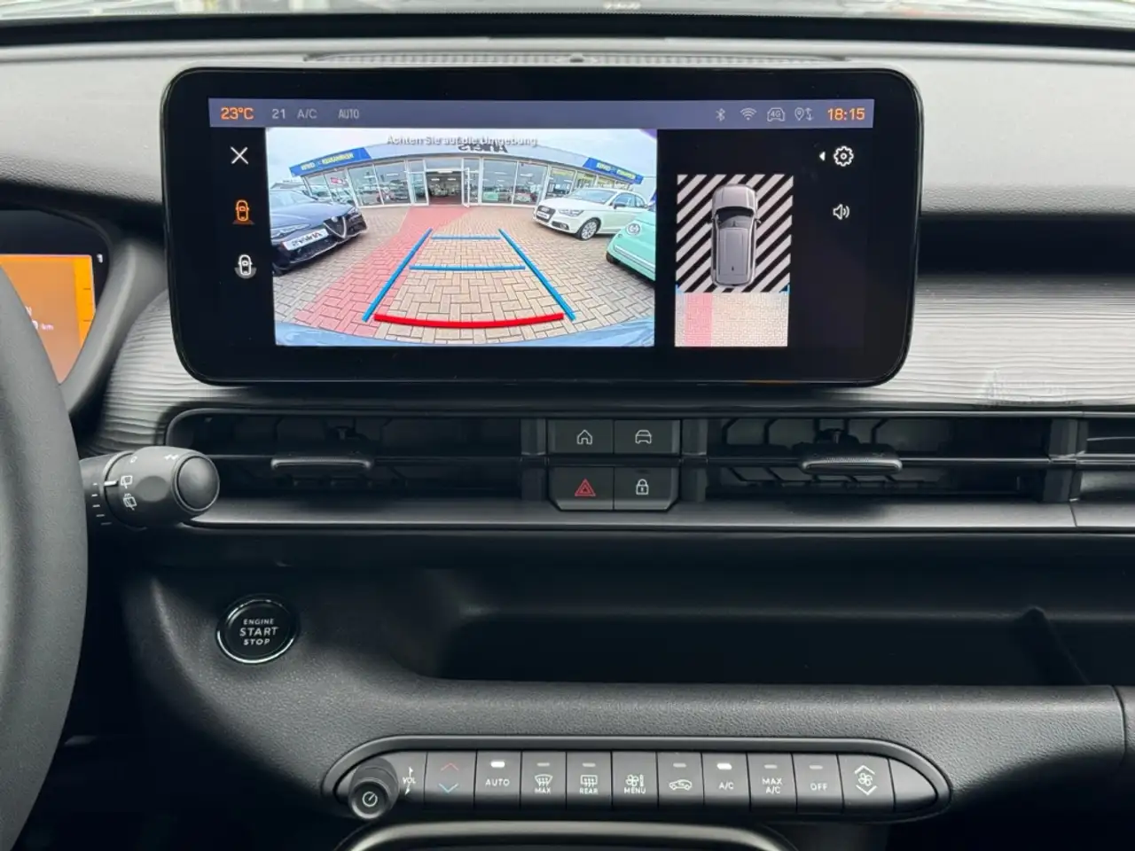 Jeep Avenger Altitude+NAVI+JBL+SHZ+ELHECK+KAMERA+ALLWETTER+ — معرض صور السيارة 25