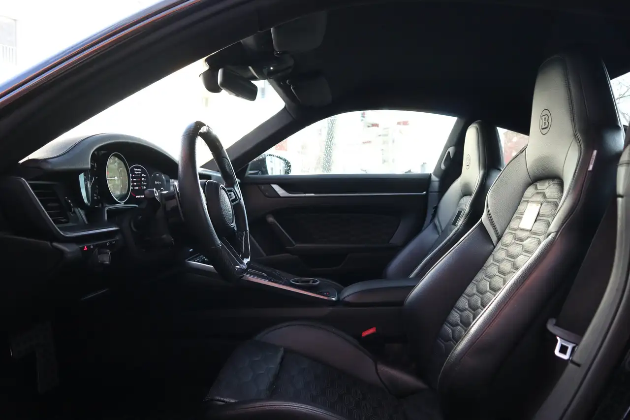 Porsche 992 911 Turbo S BRABUS ROCKET 900R *1 of 25* — Galerie du véhicule 21
