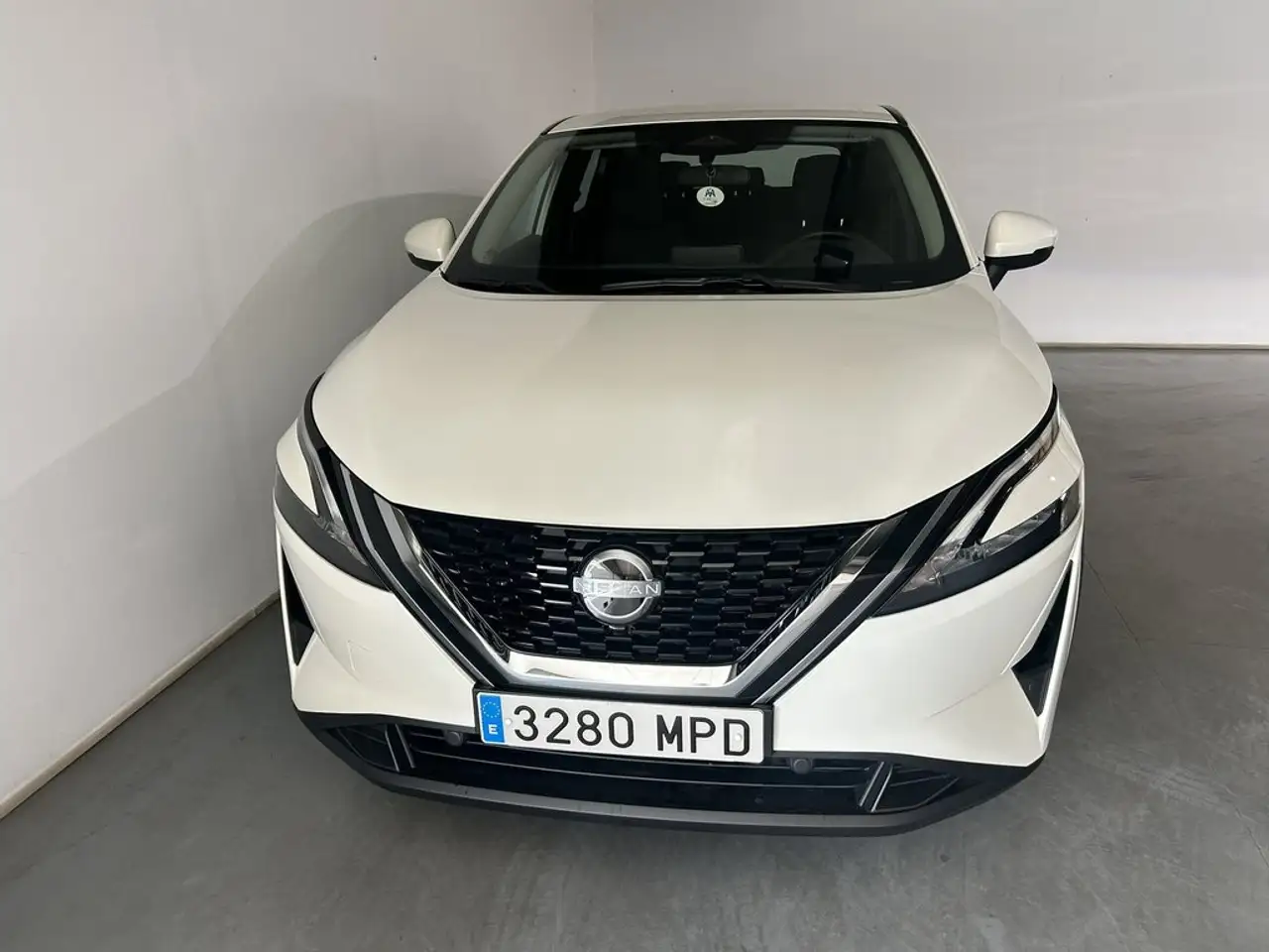 Nissan Qashqai 1.3 DIG-T mHEV 12V Acenta 4x2 103kW — معرض صور السيارة 5