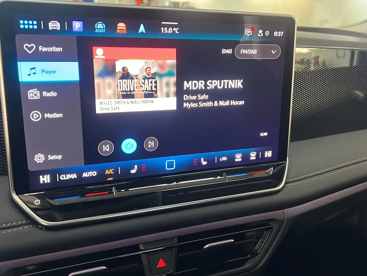 Volkswagen Tiguan 1.5 eTSI Life*LED+*Navi*Akustikglas — Vehicle gallery 8