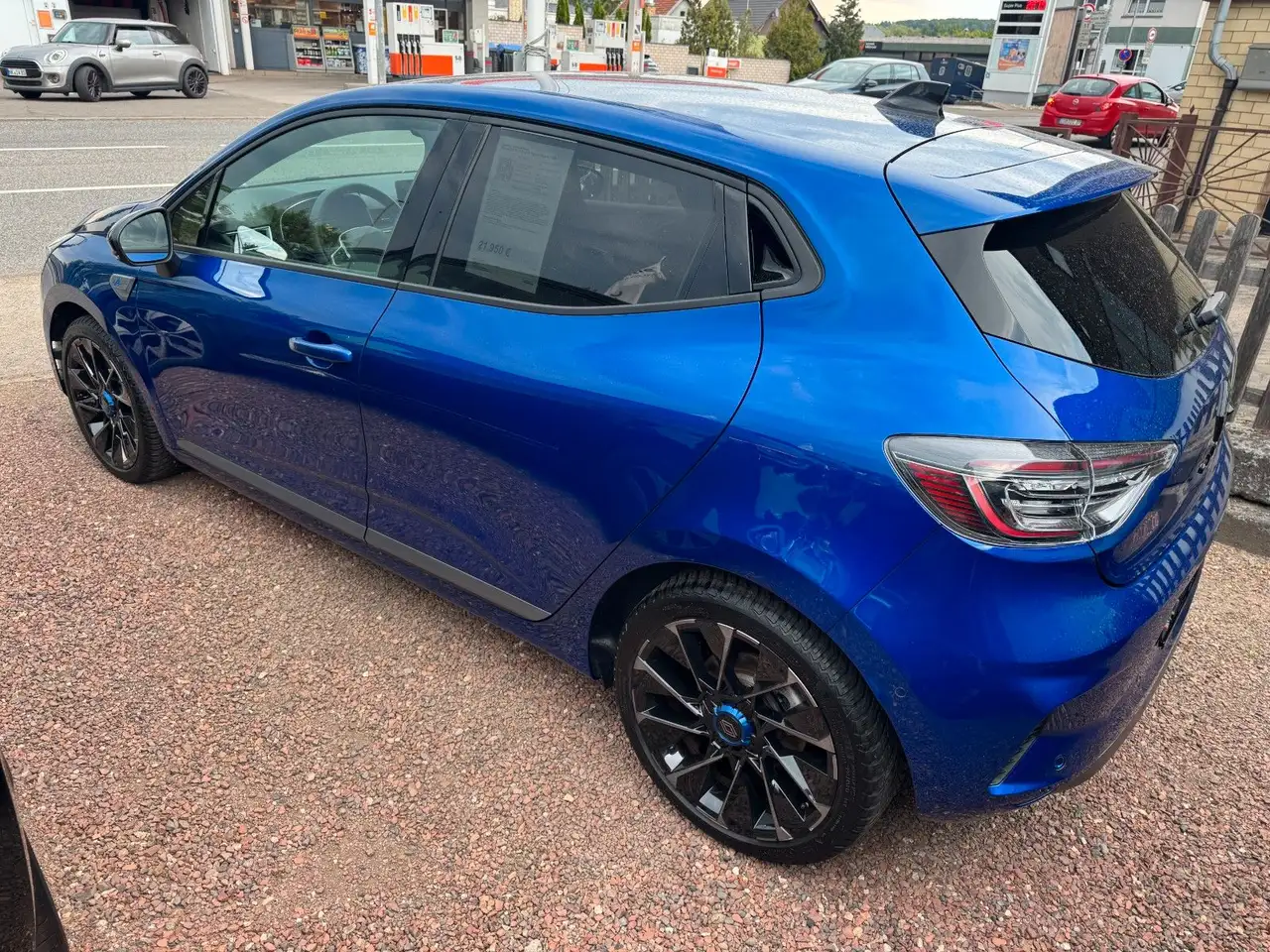 Renault Clio 5 Esprit Alpine T-Tech Hybrid 145 — معرض صور السيارة 9