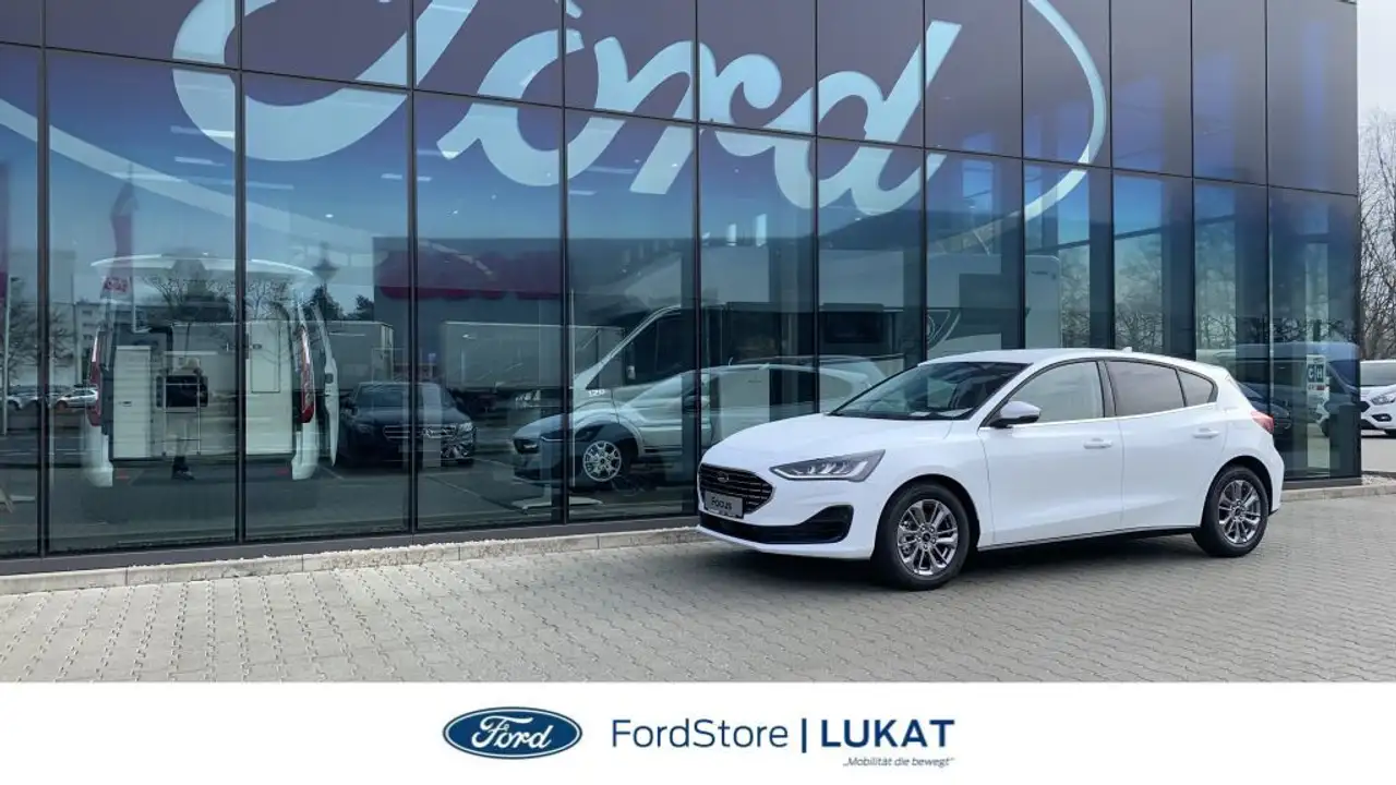 Ford Focus 1.0 EcoBoost Hybrid TITANIUM (DEH) — Bernau bei Berlin