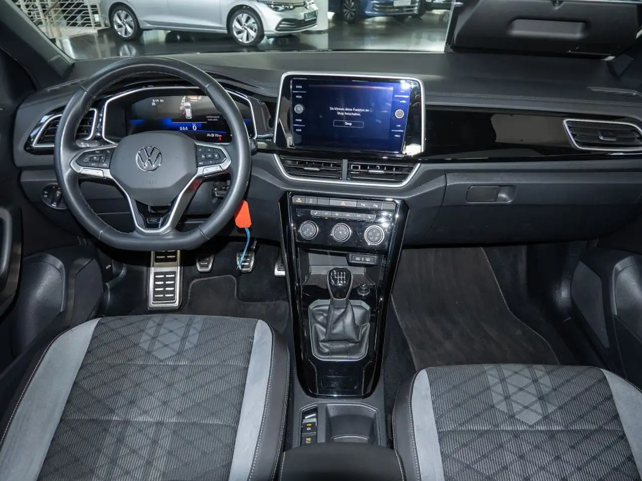 Volkswagen T-Roc 1.0 TSI R-Line App LED Sitzhzg PDC — Galerie du véhicule 7