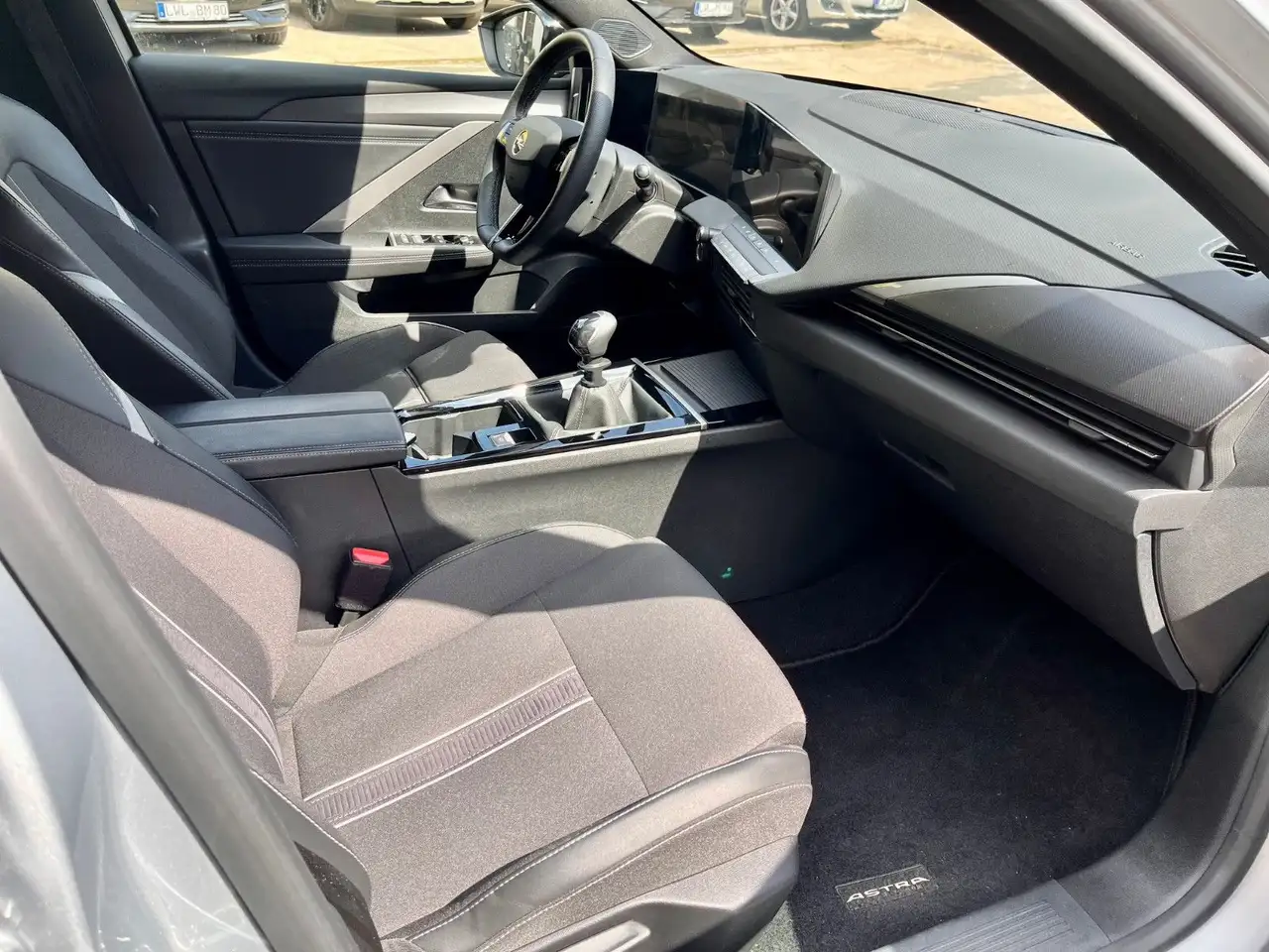 Opel Astra L Sports Tourer GS/Allwetterreifen — Galerie du véhicule 11