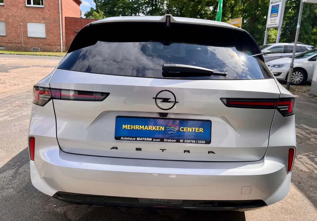 Opel Astra L Sports Tourer GS/Allwetterreifen — Galerie du véhicule 5