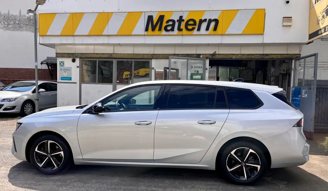 Opel Astra L Sports Tourer GS/Allwetterreifen — Galerie du véhicule 6