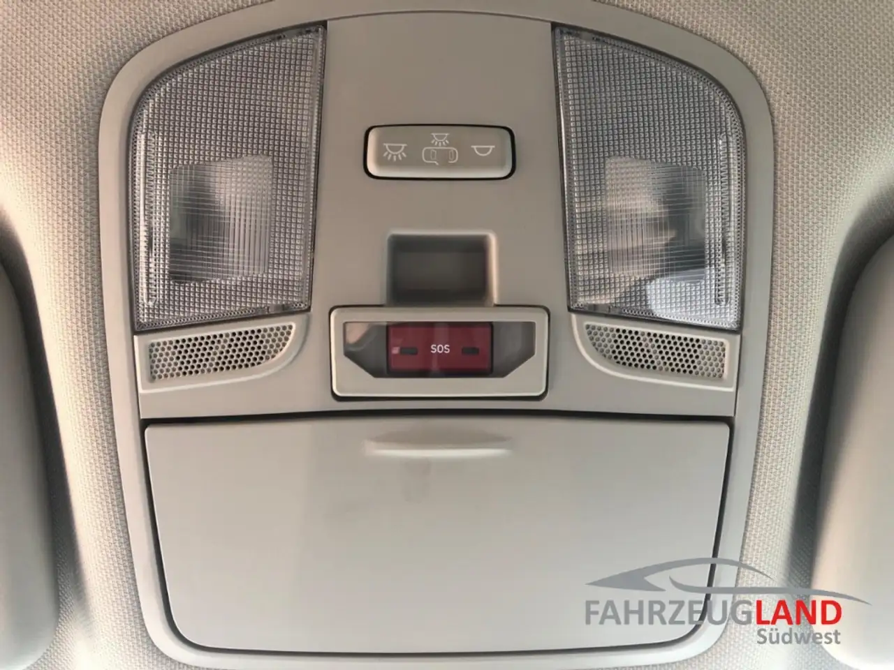Hyundai i30 cw Trend Mild-Hybrid Navi 7G-DCT LED Klimaatm. Rüc — Galería del vehículo 18