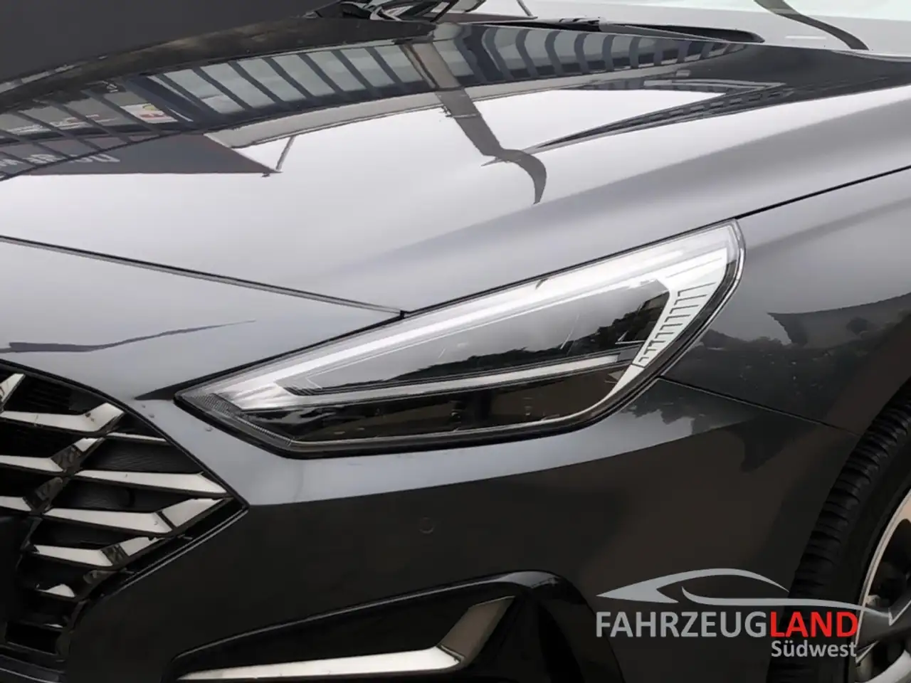 Hyundai i30 cw Trend Mild-Hybrid Navi 7G-DCT LED Klimaatm. Rüc — Galería del vehículo 5