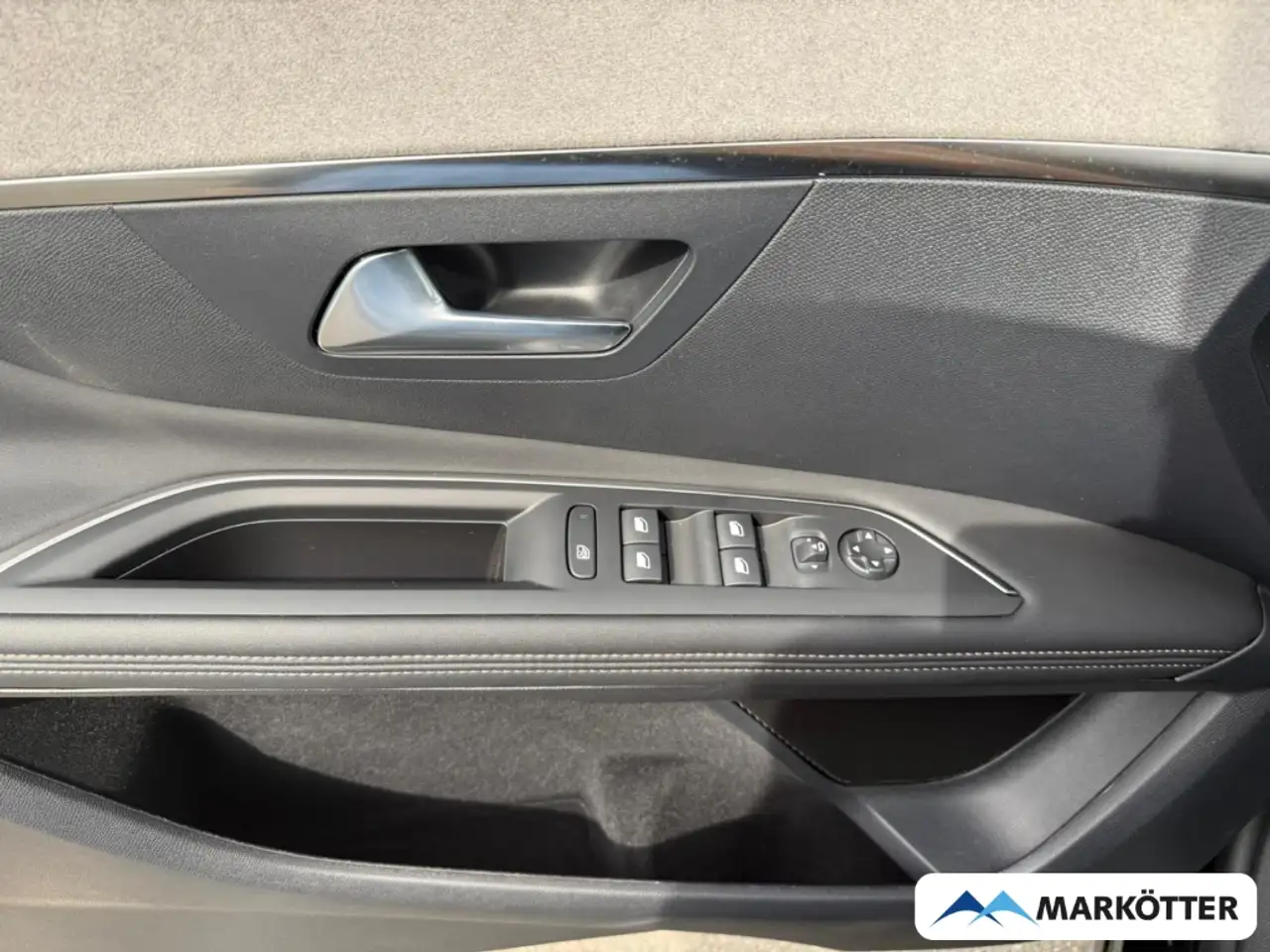 Peugeot 3008 GT ACC/BLIS//CARPLY/360CAM/PANO/NAVI — معرض صور السيارة 15