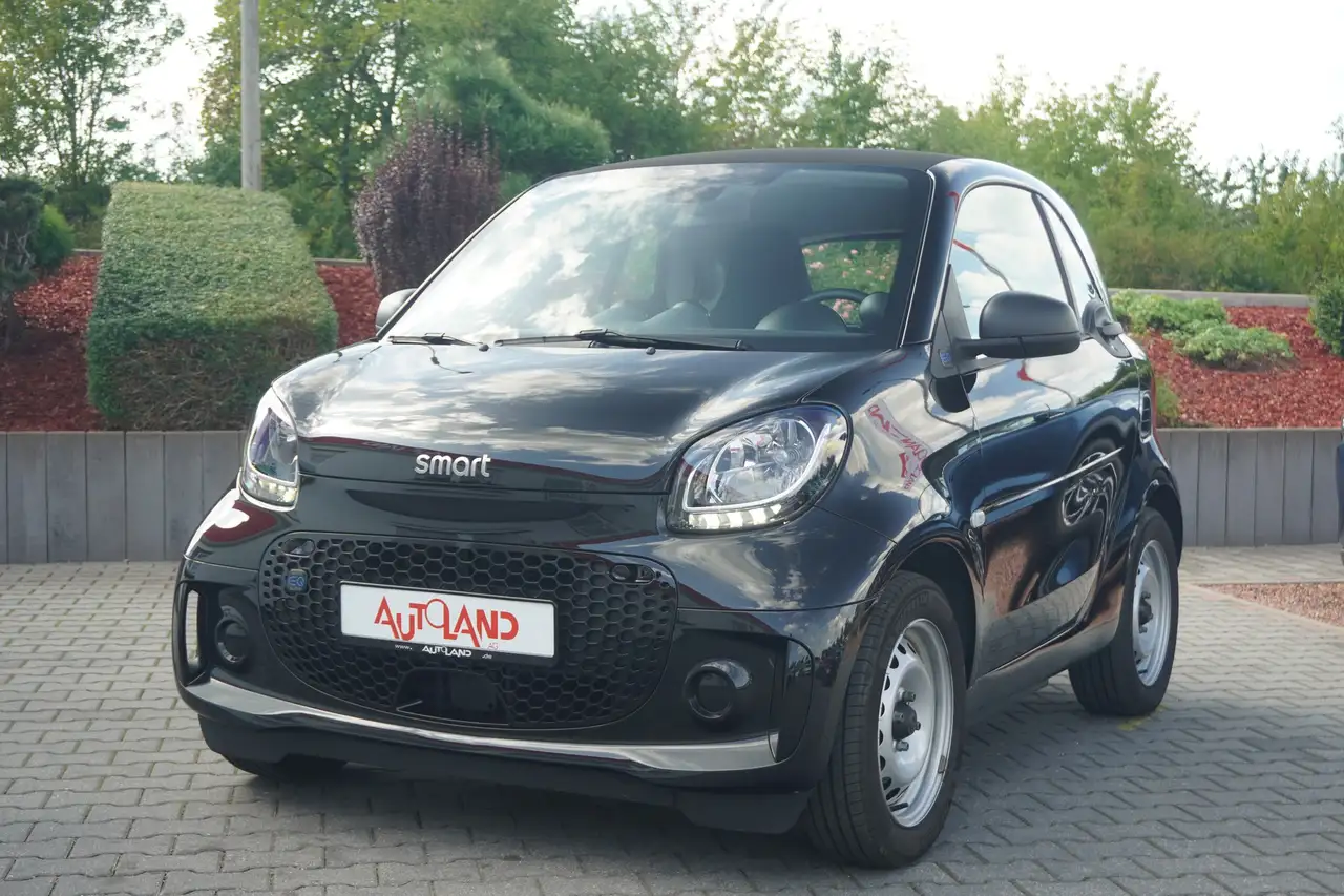 smart forTwo fortwo electric drive / EQ Klima Tempomat DAB — Galería del vehículo 2