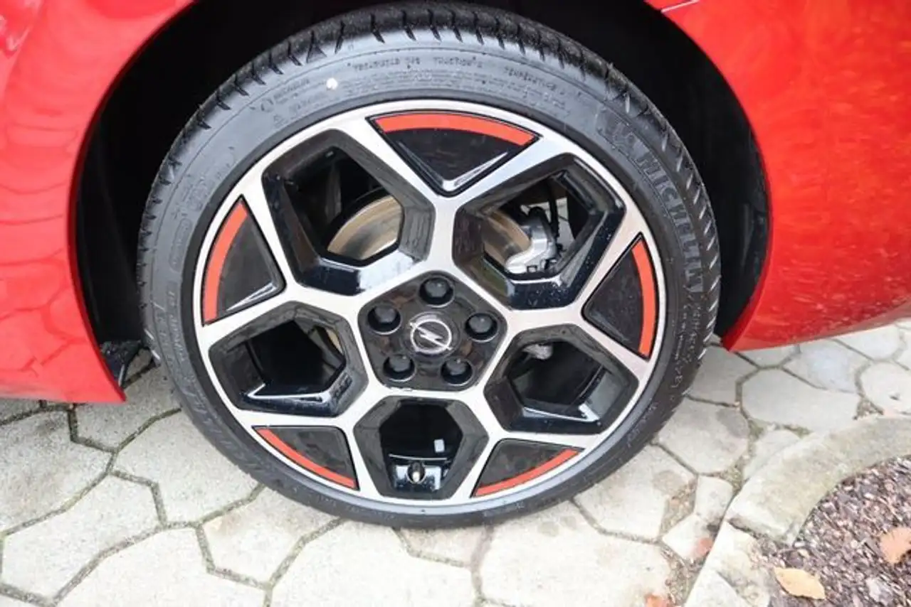 Opel Astra ST GS 1.2 Turbo Aut.+Navi+Keyless+LED — Galerie du véhicule 20