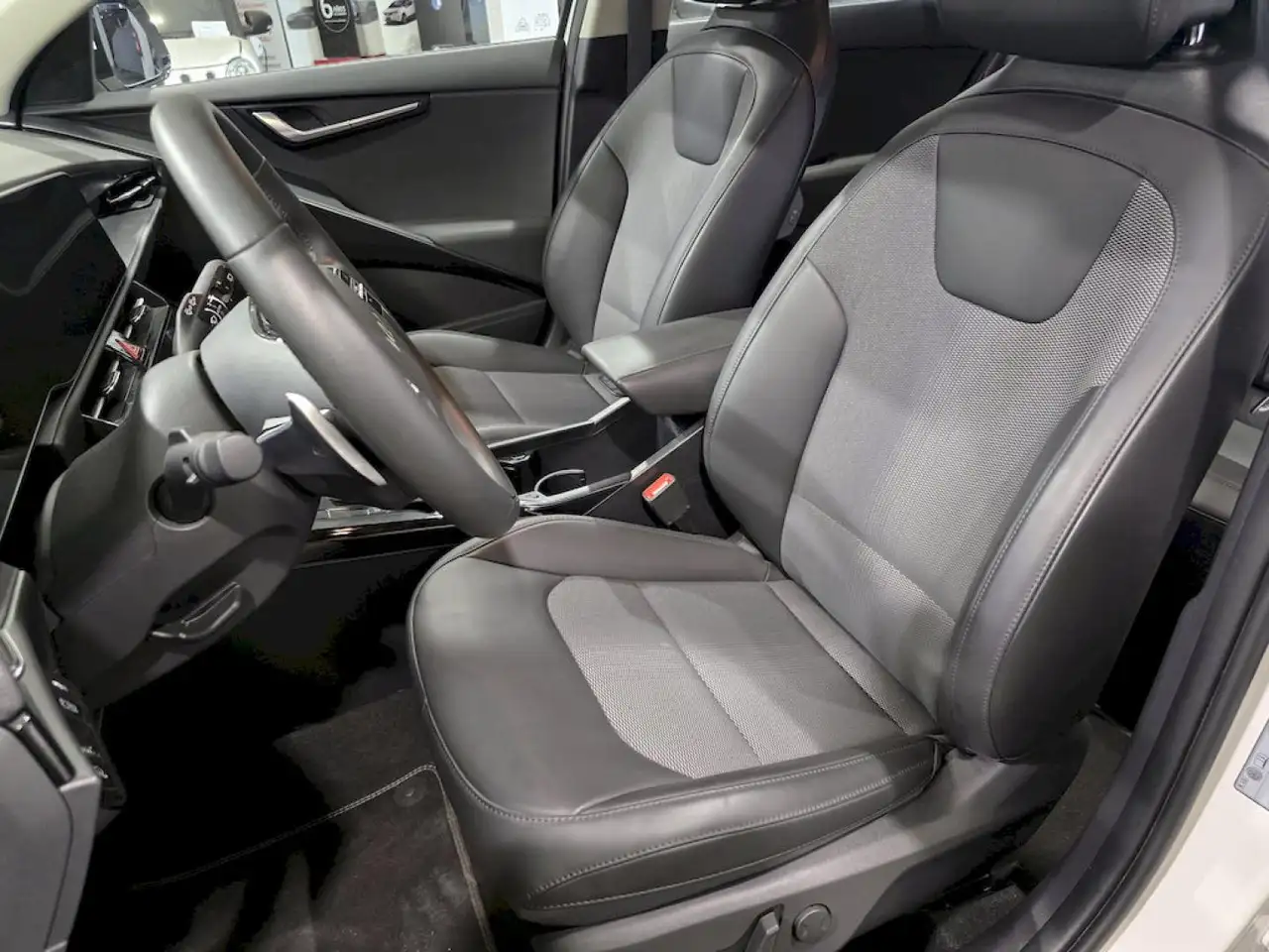 Kia Niro 1.6 GDi HEV 95kW (129CV) Drive — معرض صور السيارة 24