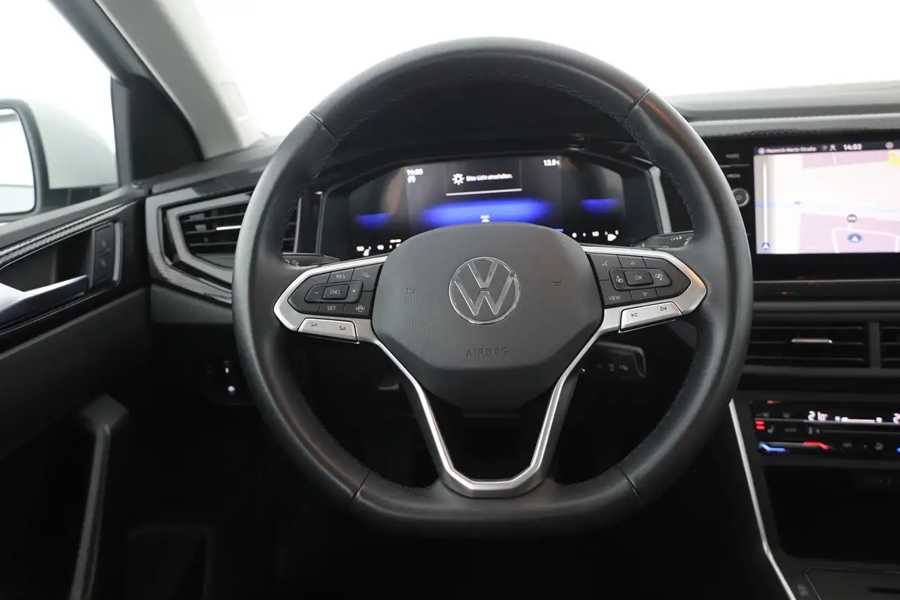 Volkswagen Polo 1.0 TSI DSG Life LED Navi Sitzheizung DAB — Vehicle gallery 15