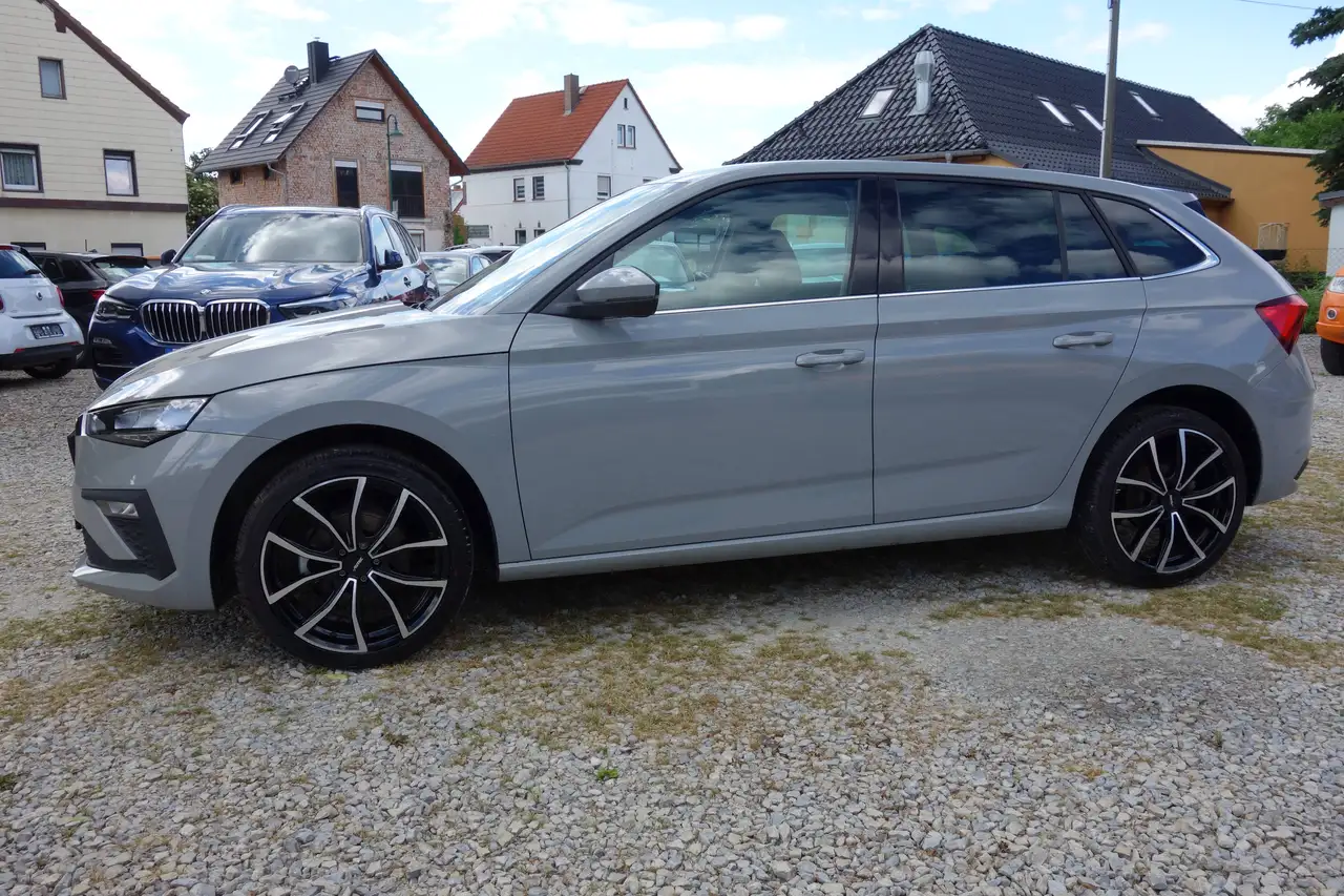 Skoda Scala Selection Navi / beh. Lenkrad / Steel / Winterräder — Vehicle gallery 4
