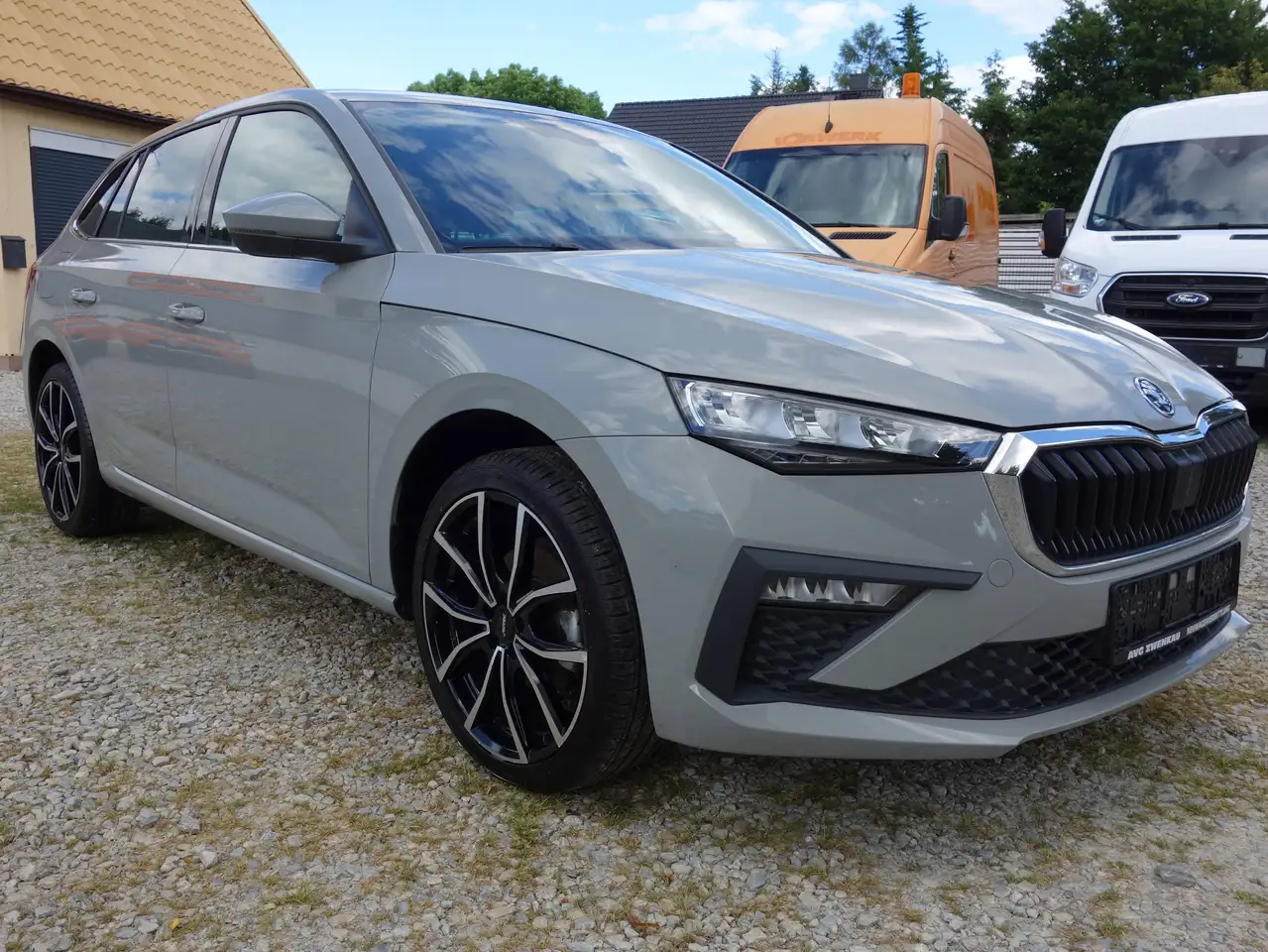 Skoda Scala Selection Navi / beh. Lenkrad / Steel / Winterräder — Vehicle gallery 8