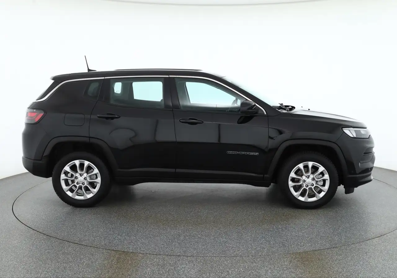 Jeep Compass 1.5 M-Hybrid Altitude LED 360° Kamera — Vehicle gallery 6