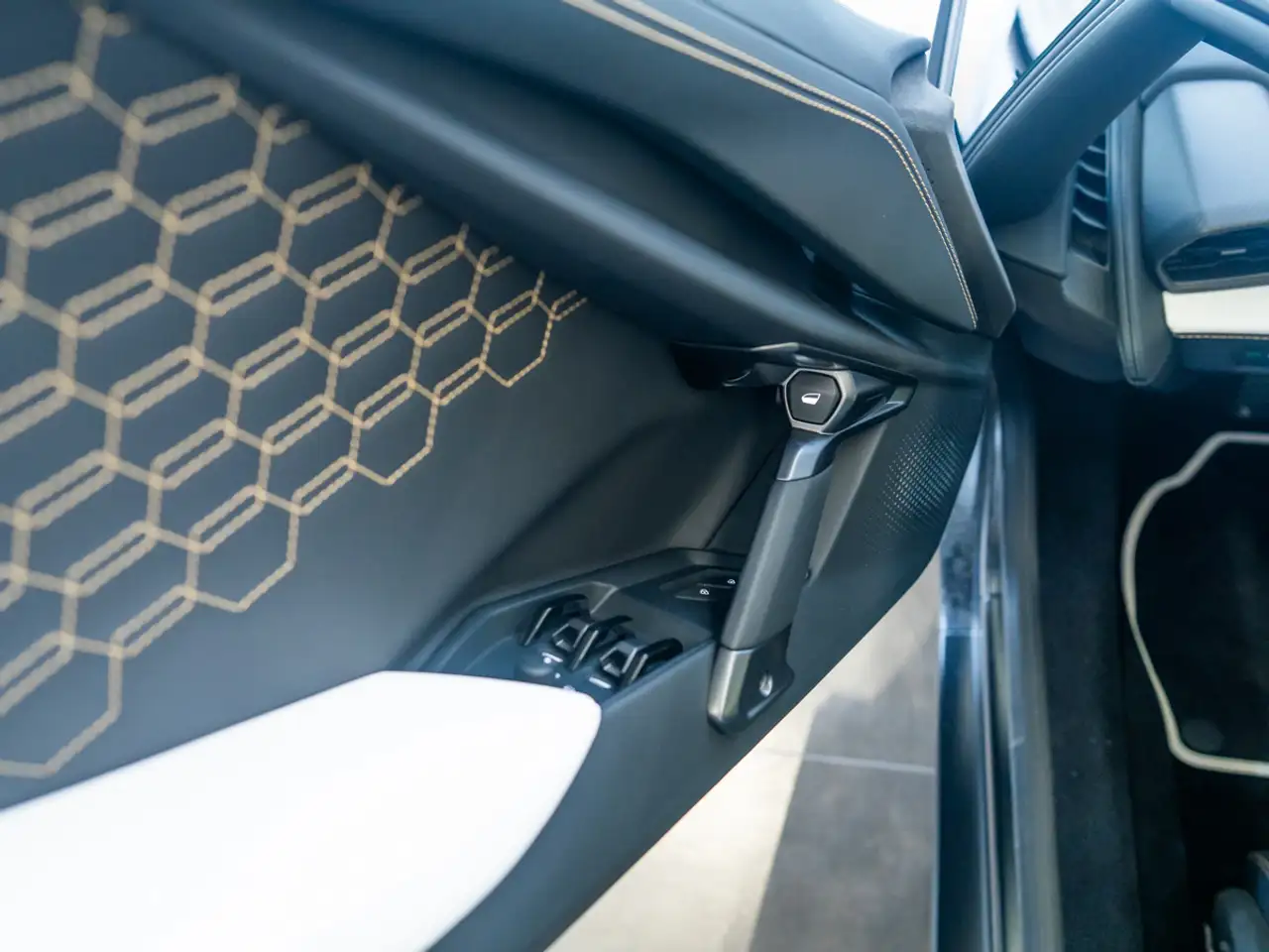 Lamborghini Revuelto Blu Mehit Matt | Lamborghini Nürnberg — Galerie du véhicule 18