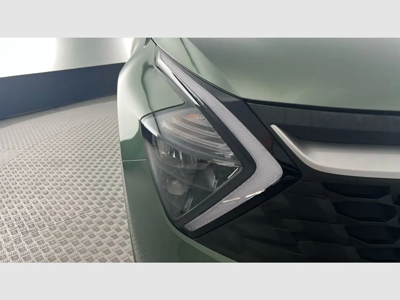 Kia Sportage 1.6 CRDi MHEV Drive 4x2 136 — Vehicle gallery 16