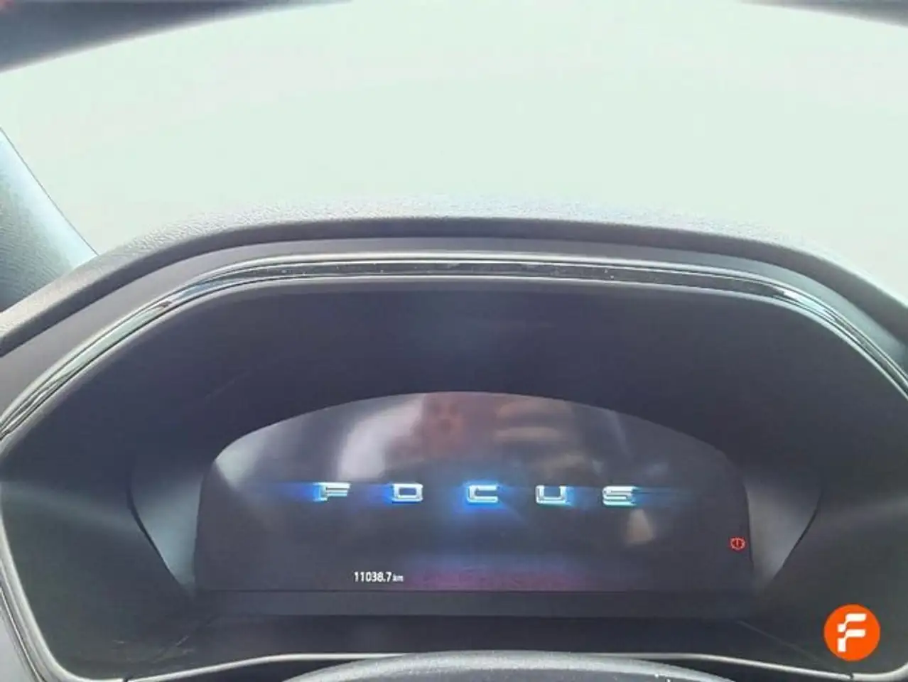 Ford Focus 1.0 Ecoboost MHEV 92kW ST-Line — معرض صور السيارة 10