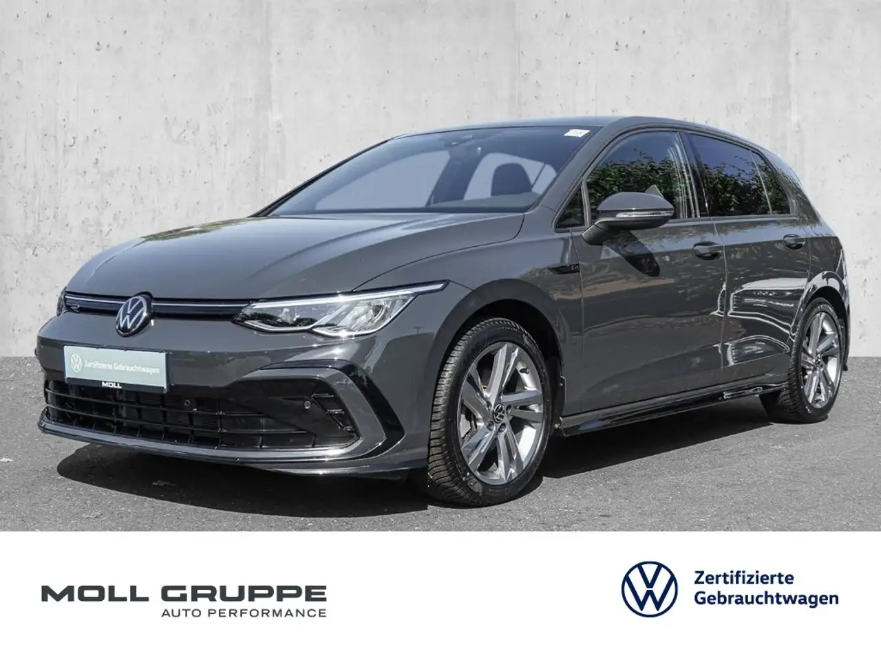 Volkswagen Golf 1.5 eTSI DSG R-Line LED AMBIENTE 17ALU PDC — Düsseldorf