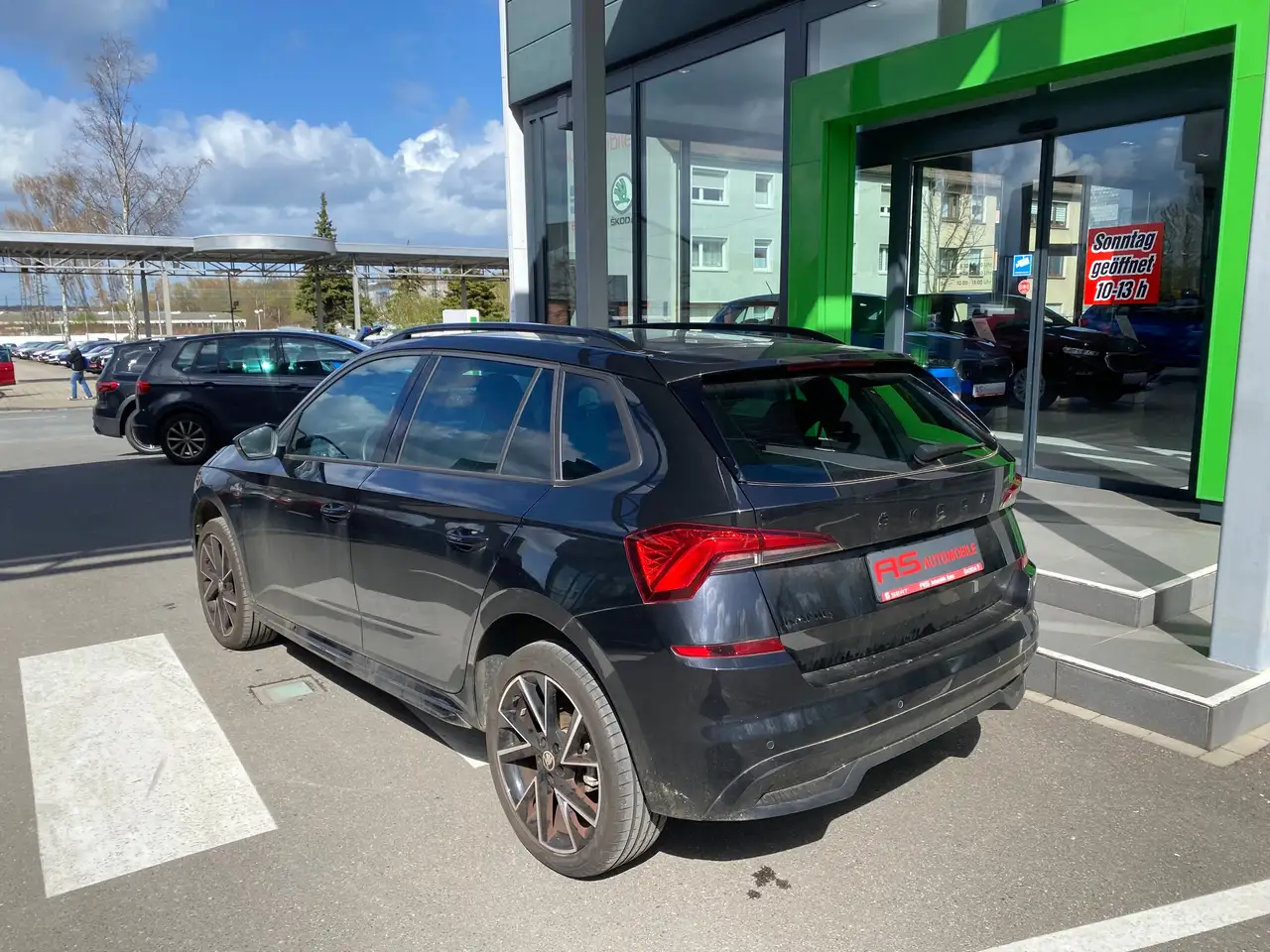 Skoda Kamiq Monte Carlo mit Panorama,Navi, Kamera — معرض صور السيارة 4