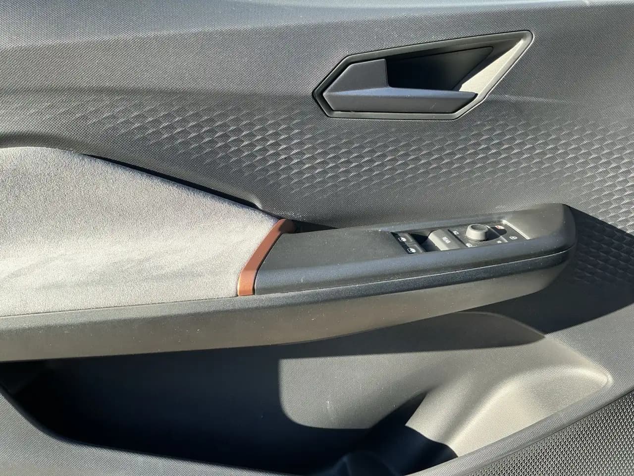 CUPRA Born 150kW (62kwh) LED+NAVI+APP+ACC+SHZ+RFK+DAB — معرض صور السيارة 15