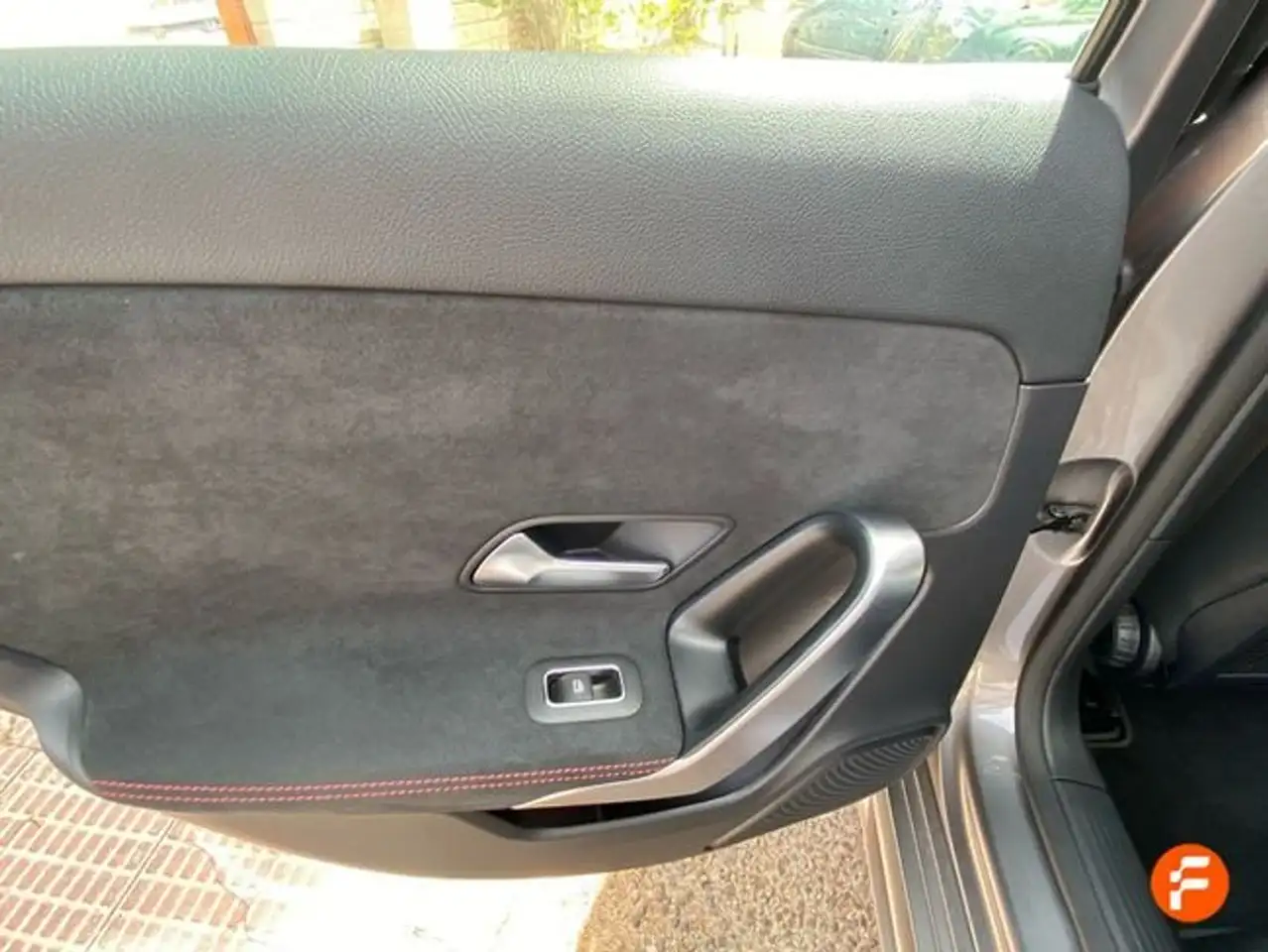 Mercedes-Benz A 180 d — Galería del vehículo 26