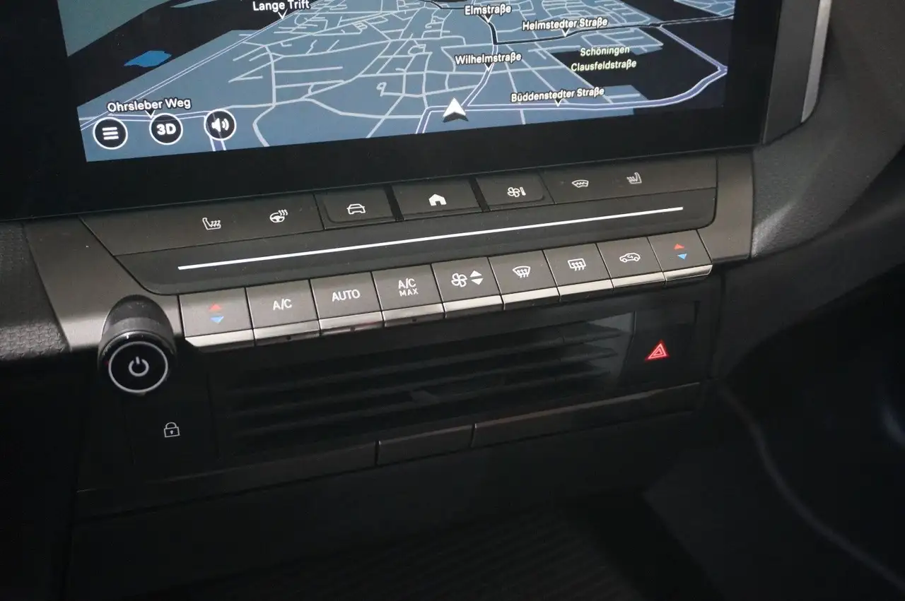 Opel Astra L Lim. 1.6 HYBRID GS SPORT NAVI/360°/SPORT — Galería del vehículo 32