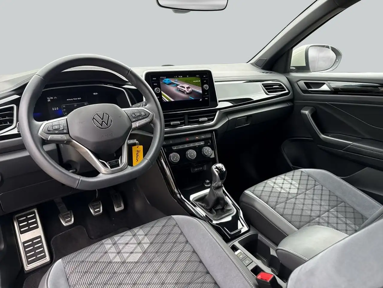 Volkswagen T-Roc 1.0 TSI R-Line SHZ APP RFK GJR LED — Galería del vehículo 13
