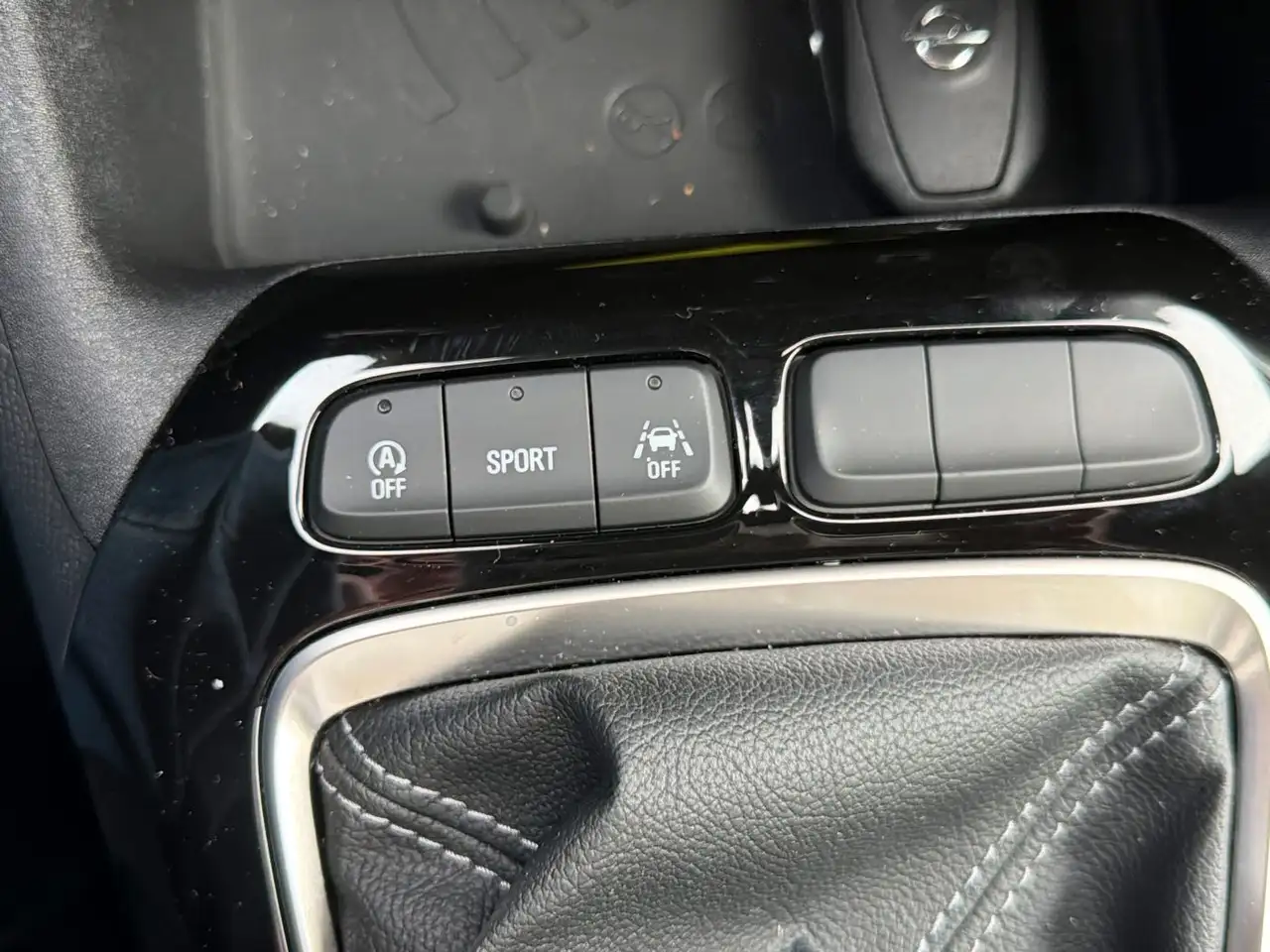 Opel Corsa GS-Line NAVI KAM Klimaauto. Winter-Pak. — Galerie du véhicule 15