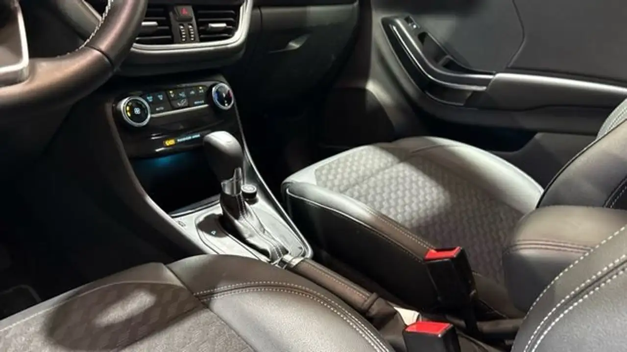 Ford Puma 1.0 EcoBoost MHEV Titanium X Aut. 155 — Galería del vehículo 16