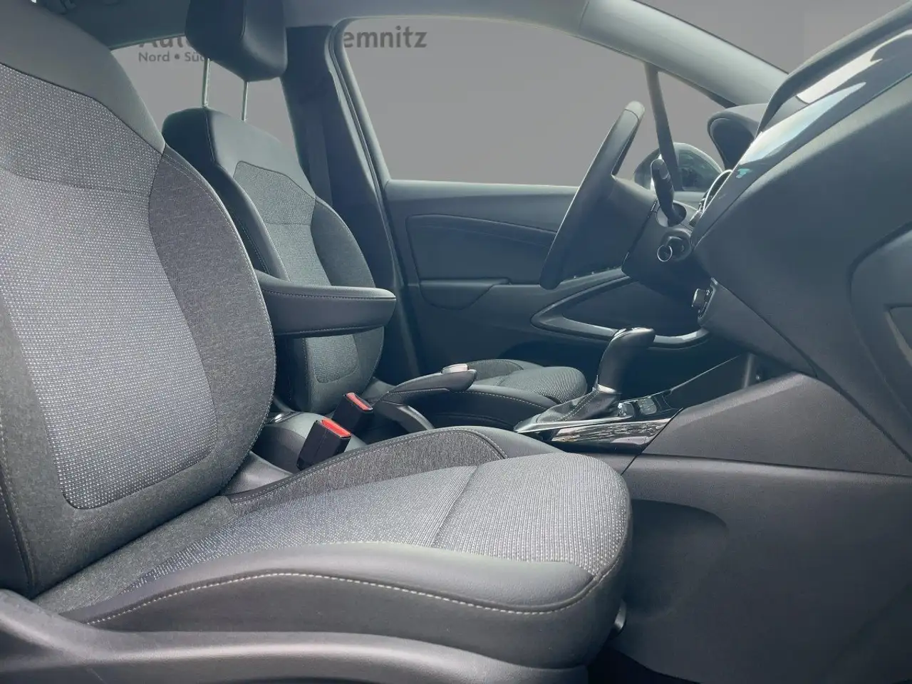 Opel Crossland AT6 Enjoy LED/Navi/Ergo/PDC/Kamera — معرض صور السيارة 10