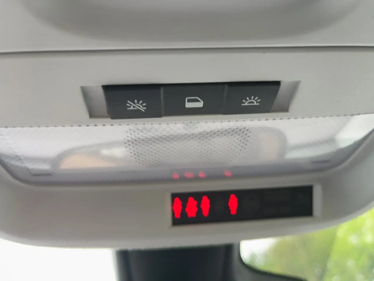 Opel Crossland AT6 Enjoy LED/Navi/Ergo/PDC/Kamera — معرض صور السيارة 23