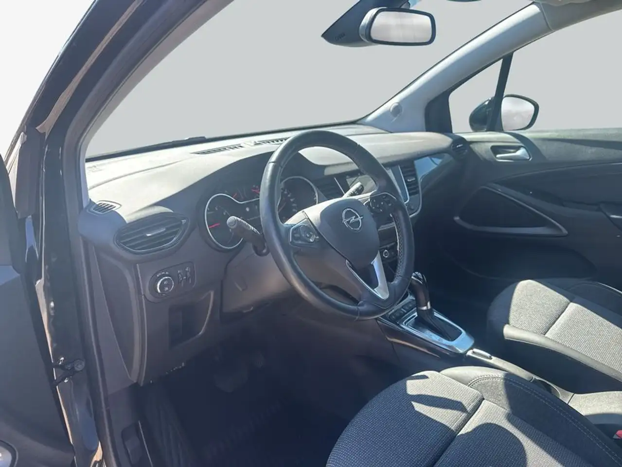 Opel Crossland Crossland 1.2 Automatik Elegance Paket — معرض صور السيارة 10