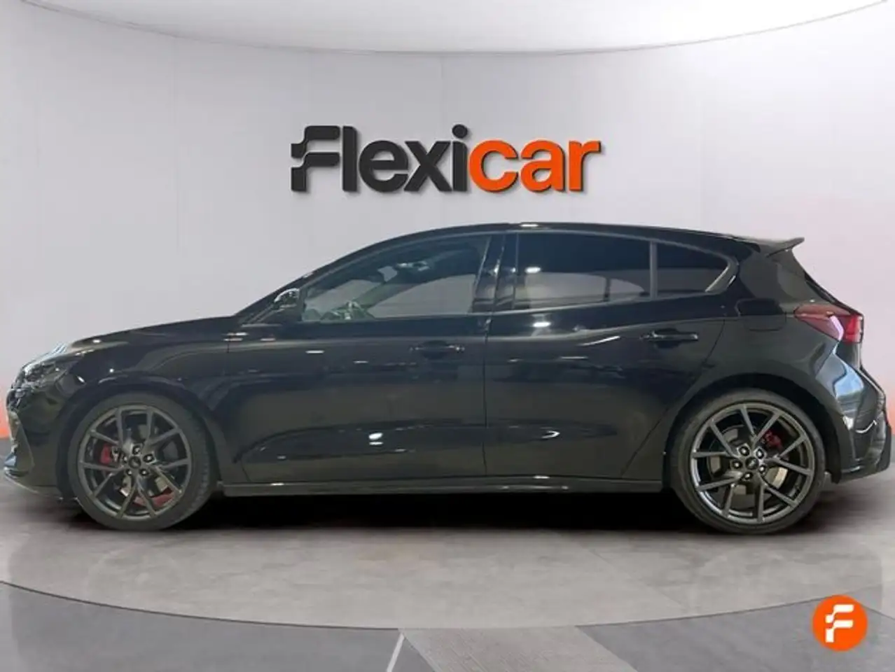 Ford Focus 2.3 Ecoboost ST Edition — معرض صور السيارة 8