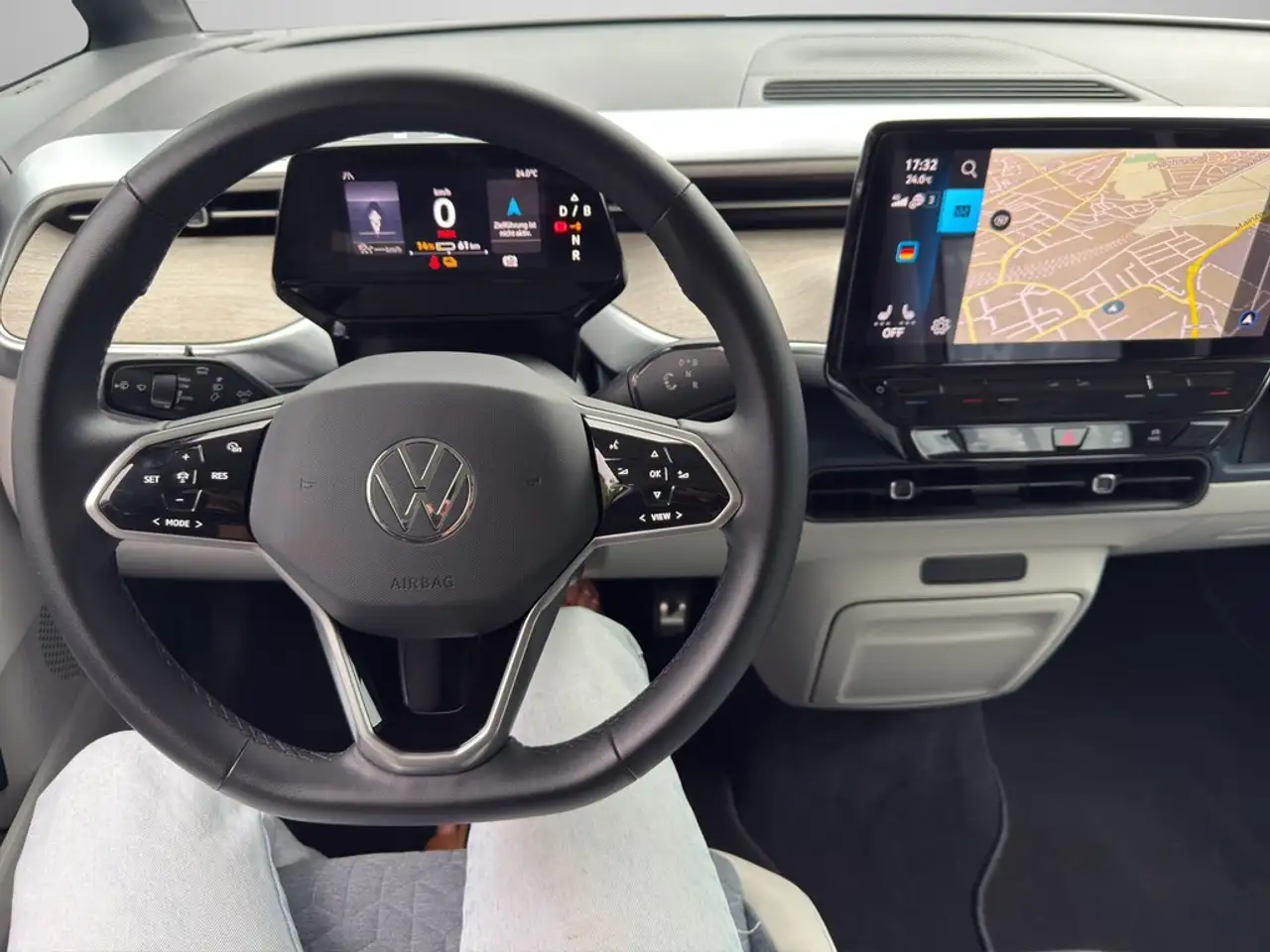 Volkswagen ID. Buzz ID.Buzz Bus Pro *MATRIX*ACC*NAVI*KEYLESS* — Galería del vehículo 14