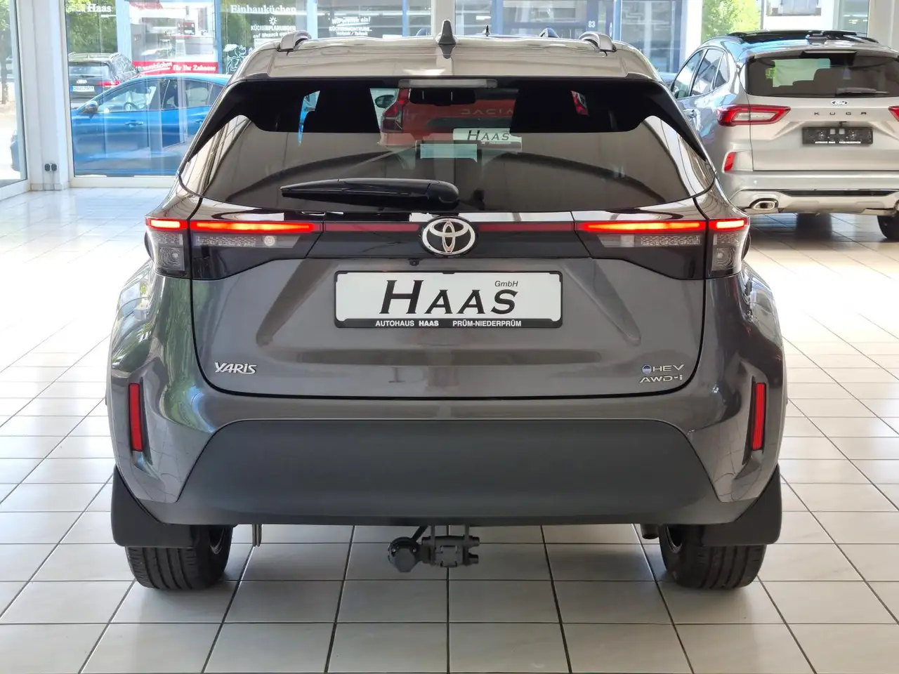 Toyota Yaris Cross Hybrid AWD-i Team D #Navi #AHK #SHZ #R.Kamera — Galería del vehículo 7