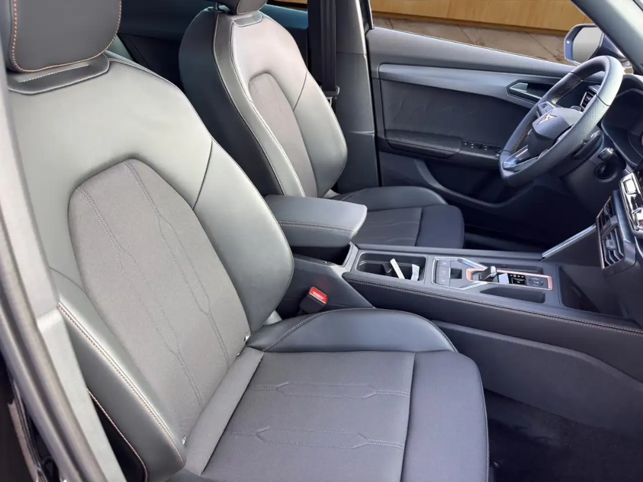CUPRA Formentor 1.5 eTSI DSG Navi LED el.Klappe LM19 Kessy Kamera ACC — معرض صور السيارة 18