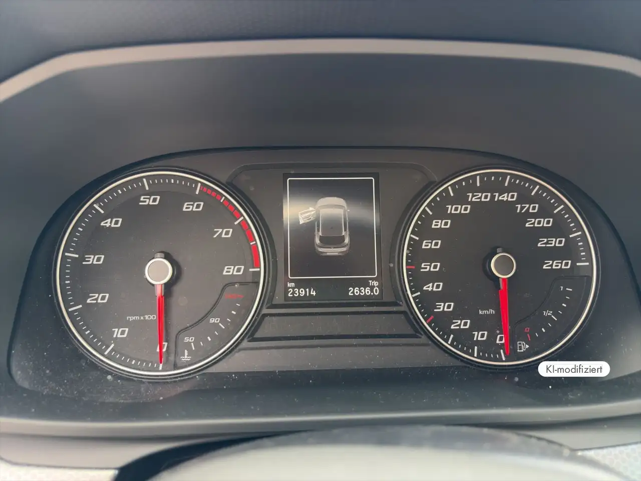 SEAT Leon Style 1.0 TSI SHZ 17" Climatronic FullLink — معرض صور السيارة 10